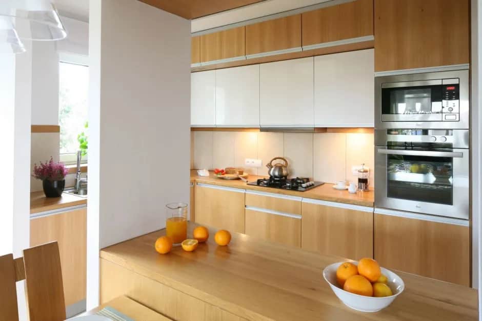 Ile szafki nad blatem? Poznaj idealne wymiary dla Twojej kuchni