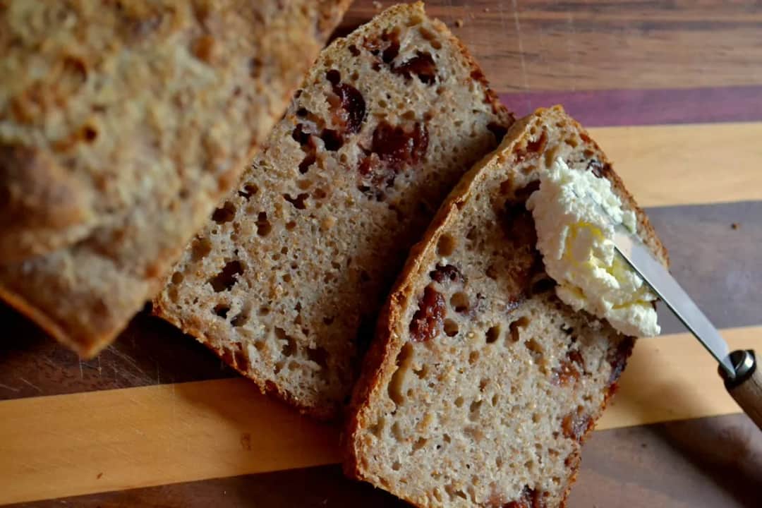 W czym podać chleb na stół: 7 sposobów na elegancką prezentację W czym podać chleb na stół: 7 sposobów na elegancką prezentację